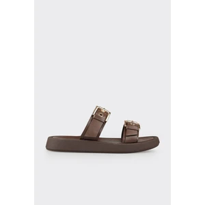 Kahve Deri Kadın Spor Terlik