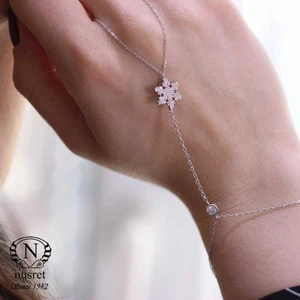 Nusret Takı 925 Ayar Gümüş Kar tanesi Modeli Şahmeran, Beyaz