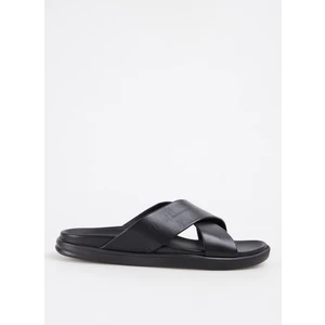 Siyah Erkek Terlik Rebel