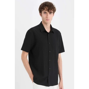 Regular Fit Polo Yaka Krinkıl Yazlık Kısa Kollu Siyah Gömlek E1223AX25SM