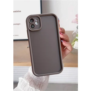 Apple iPhone 11 Uyumlu Darbe Önleyici Mat Renkli Esnek Viera Kılıf Kahve