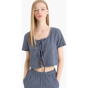 V Yaka Önden Bağlamalı Kareli Krinkıl Kumaş Kısa Kollu Bluz F1009AX25SP