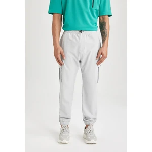 DeFactoFit Sporcu Jogger Eşofman Altı Standart Fit Kargo Cepli Dokuma Beli Paçası Lastikli C0043AX24SP