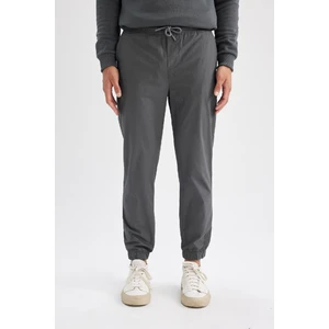 %100 Pamuk Yazlık Jogger Pantolon Basic Düz Beli Bağcıklı Cepli Lastikli Paça D7782AX24AU
