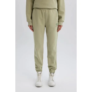 DeFactoFit Kalın Jogger Eşofman Altı Cepli Baskılı Standart Boy E5712AX24WN