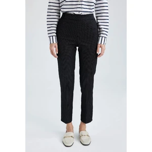Sigaret Saten Kumaş Pantolon Basic Düz Normal Bel Beli Lastikli Düz Paça J8741AZ23SM