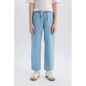 Erkek Çocuk Straight Fit Düz Paça Basic Düz Jean Pantolon B5740A825SM