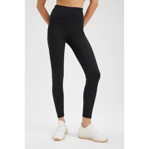 DeFactoFit Siyah Yüksek Bel İçi Yumuşak Tüylü Beli Saran Basic Düz Sporcu Tayt W8206AZ24SP