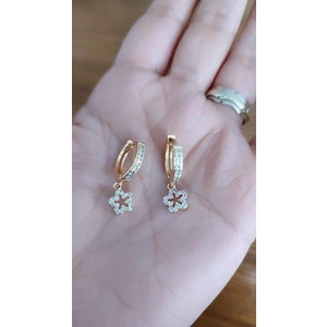 Çelik Zirkon Taşlı Kız Çocugu/bebek Küpesi Yonca Model