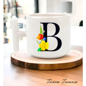 Çiçekli Harf Tasarımlı  - T Kulp Kupa