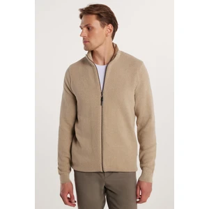 Erkek Standart Fit Normal Kesim Desenli Yarım Balıkçı Yaka Fermuarlı Bej Hırka