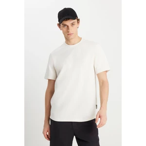 Erkek Beyaz Relaxed Fit Dokulu Basic T-Shirt - W2510718104