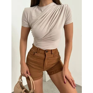 Kısa Kollu Bel Büzgülü Sandy Bluz