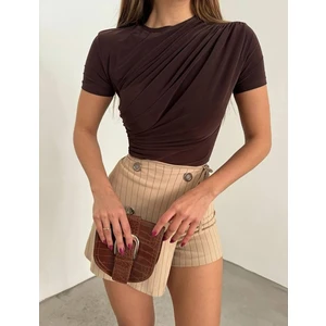 Kısa Kollu Bel Büzgülü Sandy Bluz