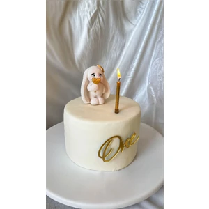 Mia Mum Üfleyen Tavşan