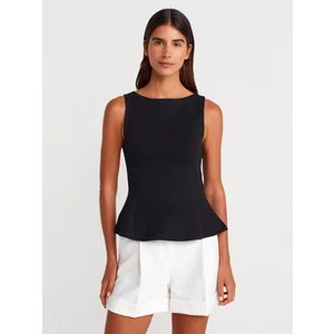 21001 Kayık Yaka Peplum Top-Siyah