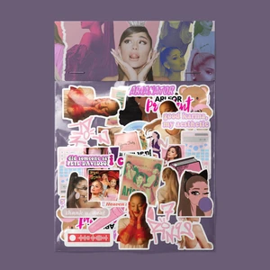 Ariana Grande Sticker Paketi -Bullet Journal - Ajanda - Planner - Defter - Laptop Etiket Çıkartma Çok Renkli 10 x 15 Paket Boyutu 3 x 5 cm  Stickerlar Paket Içeriği 25 Adet Dadi Ramba