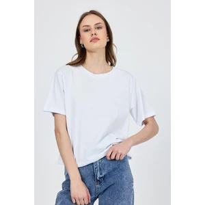 Beyaz Bisiklet Yaka %100 Pamuk Relaxed Fit Tişört 2142M