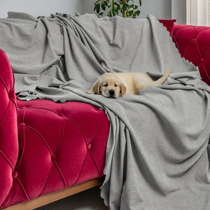 Latuda Concept Kaymaz Koltuk Örtüsü Çift Taraflı Mikrofiber Şönil 175x215 cm Kurşun – Kedi Köpek ve Çocuk Dostu