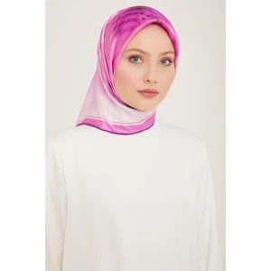 Çiçek Desenli Sura İpek Eşarp 24Ya9100 34 04