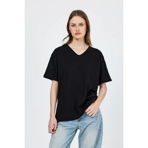 Siyah V Yaka %100 Pamuk Comfort Fit Tişört 2143M