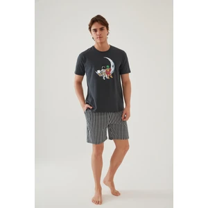 Erkek Pamuklu Füme Baskılı Cepli Şort Pijama Takımı