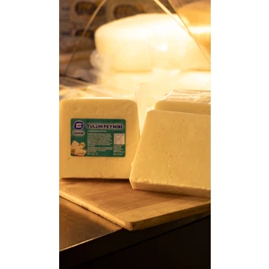 YiğitBey Mandıra Gürsüt Izmir Tulum Peyniri 1 kg