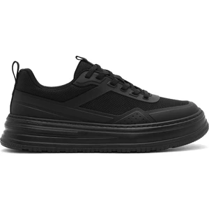 Erkek Siyah Bağcıklı Kalın Tabanlı Sneaker 25SFD69366F