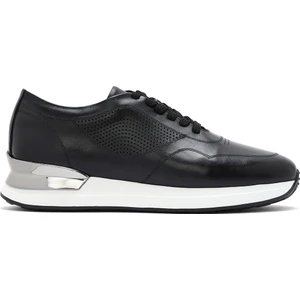 Erkek Siyah Bağcıklı Kalın Tabanlı Deri Sneaker 25SFD603718