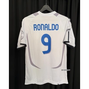 Ronaldo 9 R.madrid Nostalji Forması 2006