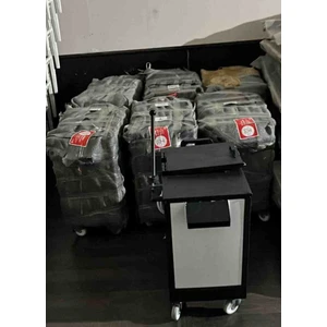 Kurubuz Sis Gösteri Makinesi