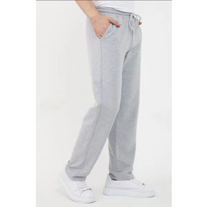 Gri Eşofman Altı | %70 Pamuk – %30 Polyester | Konfor & Stil Bir Arada - Günlük Giyim İçin İdeal Rahat Kesim Gri Düz Paça Erkek Eşofman Altı