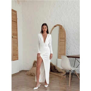 Kadın Abiye Derin Degaje Yaka Likralı Kemer Detaylı Bodycon Maxi Elbise - Abiye & Mezuniyet Elbisesi