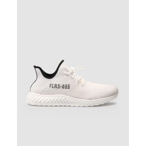 Triko Beyaz Bağcıklı Erkek Spor Ayakkabı