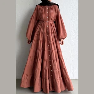 Düğmeli Maxi Elbise