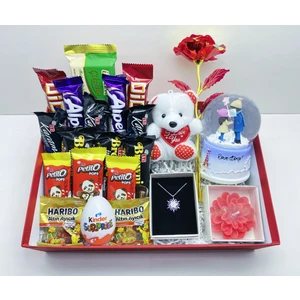 Trend Robo Sevgilinize Özel Hediye Kutusu (925 Ayar Gümüş Kolye)- Dubai Çikolatalı-Anneler Günü, Özel Günler, Yıl Dönümü, Doğum günü