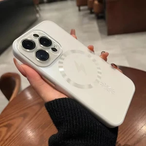 Apple iPhone 15 Pro Uyumlu Kılıf Zebana Matte Glass Kılıf (Kablosuz Şarj Destekli) Beyaz