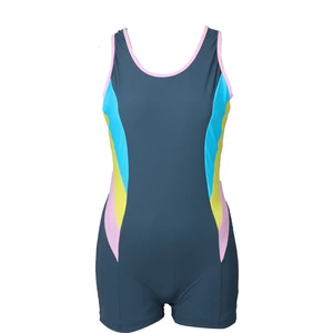 Çocuk sporcu yüzücü mayo