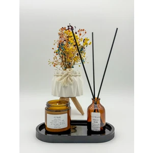 Vanilla Dream Amber Set – Siyah Tepsi Üzerinde Vanilya Kokulu Şık Mum ve Oda Kokusu