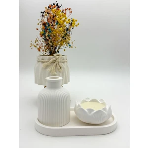 Vanilya Kokulu Dekoratif Tepsili Gül Desenli Mum ve Vazo Seti – Şıklığın Buluşması