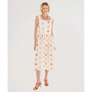 Brode Detaylı Kolsuz Uzun Elbise