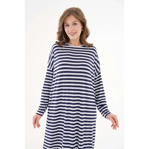 Çizgili Yanları Yırtmaç Detaylı Elbise