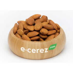 Badem Iç Çiğ 1 kg