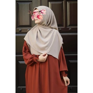 Tesettür Hijab Medine Ipeği Eşarp Bej