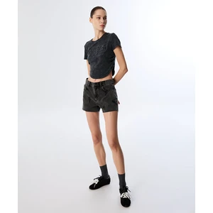El Boyaması Efektli Jean Şort TS1250013081005