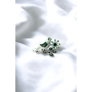 Metal Dal Üzerinde Kuş Figürlü Broş