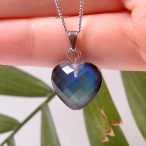 His Taşı Kalp Kolye