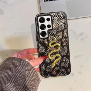 Samsung Galaxy S23 Ultra Uyumlu Kılıf Zebana Golden Serpent Silikon Kılıf Siyah