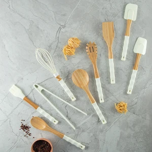 9 Parça Servis Seti Beyaz