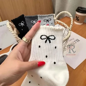 4 Çift Kadın Kurdela Puantiye Desenli Çorap Kadın Kolej Çorap
